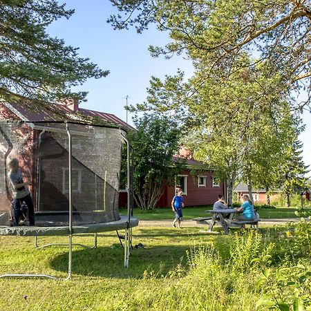 Yllaeksen Yoepuu Villa Äkäslompolo Eksteriør bilde